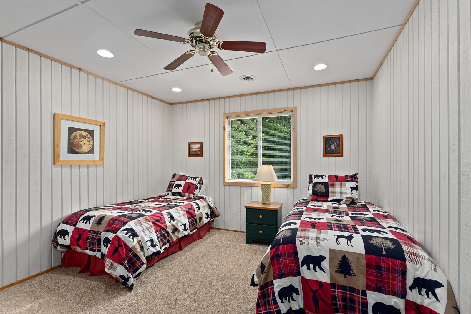 Third bedroom with two twin beds and Northwoods bedding